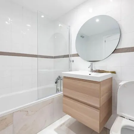 Διαμέρισμα Gorgeous 2 Bedroom Close To Beach Rdr298