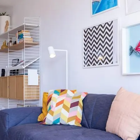 Gorgeous 2 Bedroom Close To Beach Rdr298